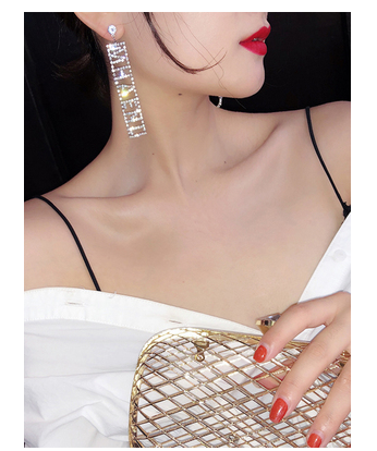 2020������������������߼�����ĸ��׹2019�¿�������Ů